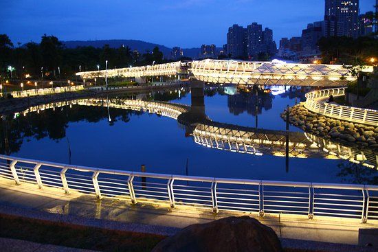 Parque Heart of Love River